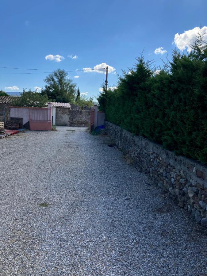 Chambres D'Hotes : Les Maisons De Gaia Tuchan Εξωτερικό φωτογραφία