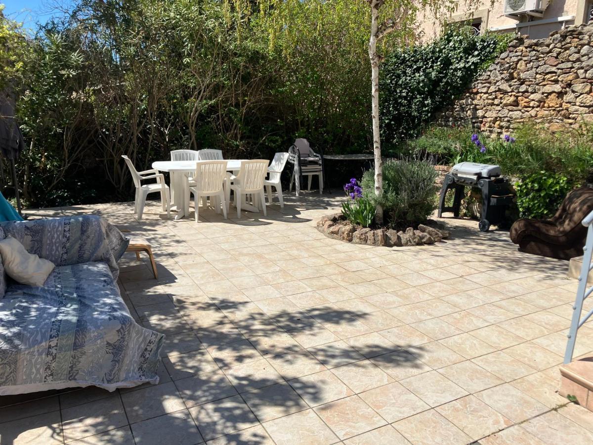 Chambres D'Hotes : Les Maisons De Gaia Tuchan Εξωτερικό φωτογραφία