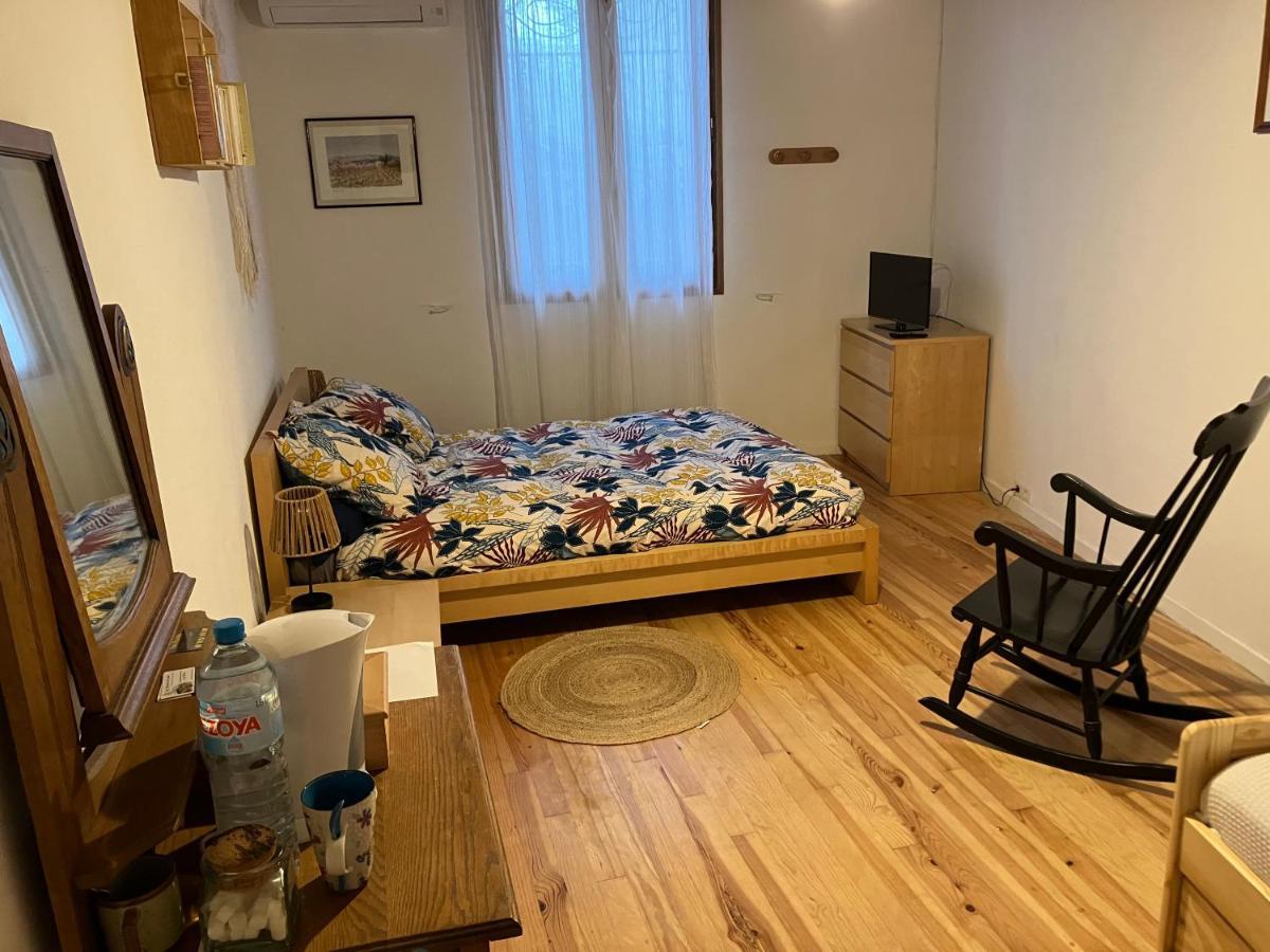 Chambres D'Hotes : Les Maisons De Gaia Tuchan Εξωτερικό φωτογραφία